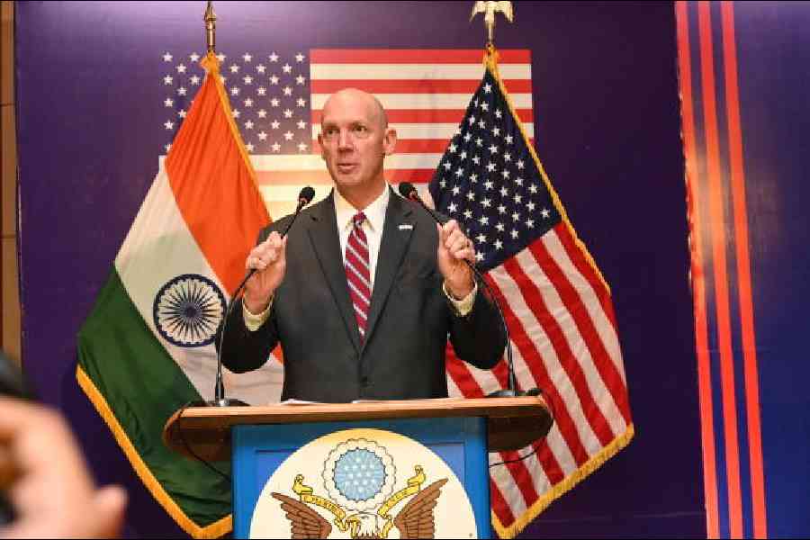 Charge d'affaires of the US embassy Jorgan K. Andrews delivers his speech