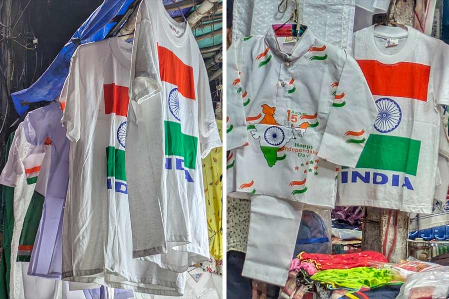 Get your hands on t-shirts for all ages starting from Rs 140 to 200. These are perfect for Independence Day programmes