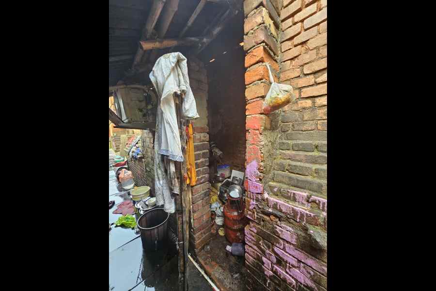 Cooking gas and oven used by squatters inside a room against the outer wall of Clive House