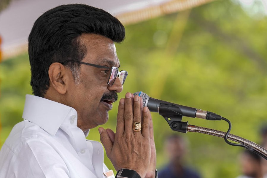 Omar Abdullah (left), M.K. Stalin