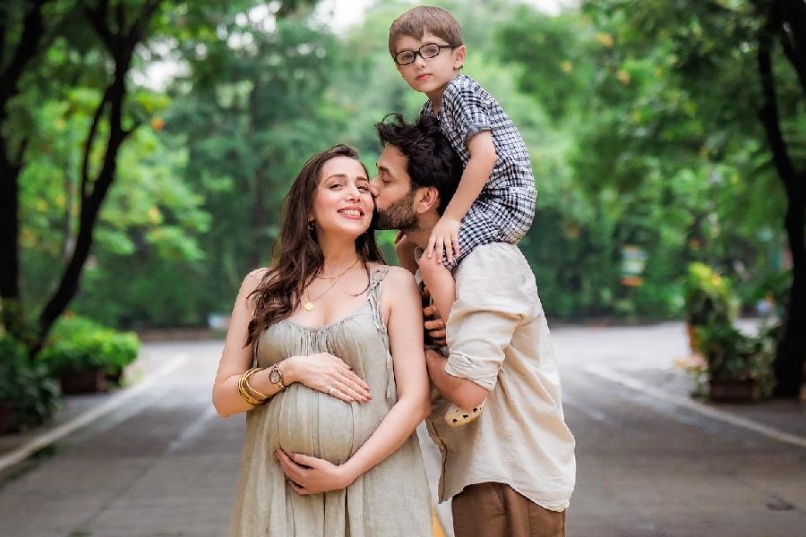 Nakuul Mehta and Jankee Parekh with son Sufi