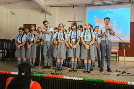 Teachers also joined in with a heartfelt choir and dance performance, paying tribute to the motherland. A short documentary showcased India’s recent progress, reminding students of their role in the nation’s growth. Food packets were distributed to children, and the Vice Principal’s Vote of Thanks concluded the day on a warm and memorable note.