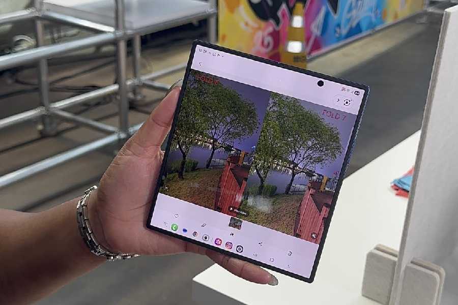Galaxy AI has a bouquet of AI-powered features that make smartphones exciting once more