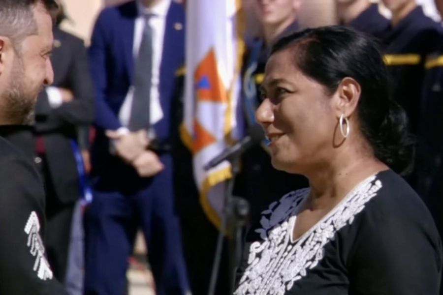 At the ceremony, Zelenskyy praised Ghosh for her deep command of the Ukrainian language — a touching recognition of her deep connection to Ukraine