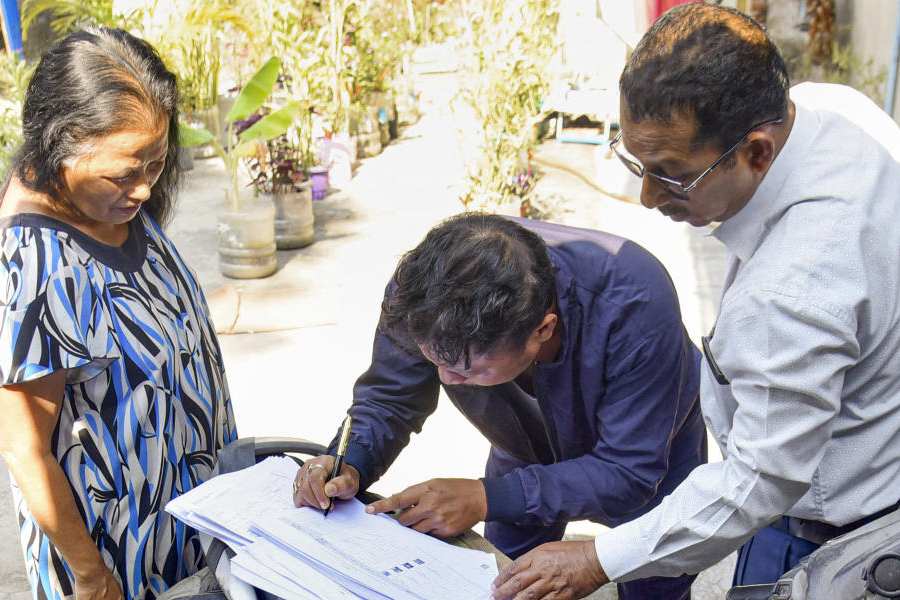 Representational image