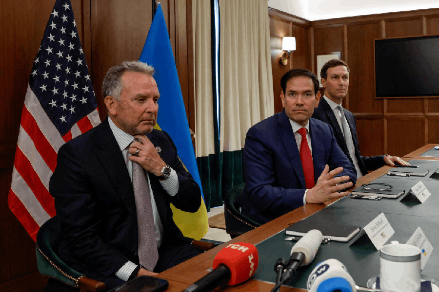 U.S. Secretary of State Marco Rubio, U.S. Special Envoy Steve Witkoff, and U.S. President Donald Trump's son-in-law Jared Kushner meet with a Ukrainian delegation in Hallandale Beach, Florida, U.S., November 30, 2025.