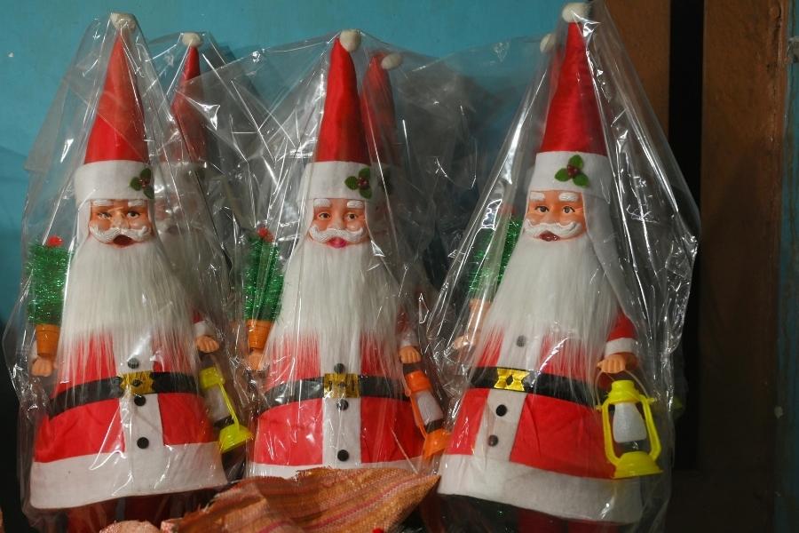Chang and his three workers produce about 20 handmade Santa dolls every three days for markets like Gariahat and New Market
