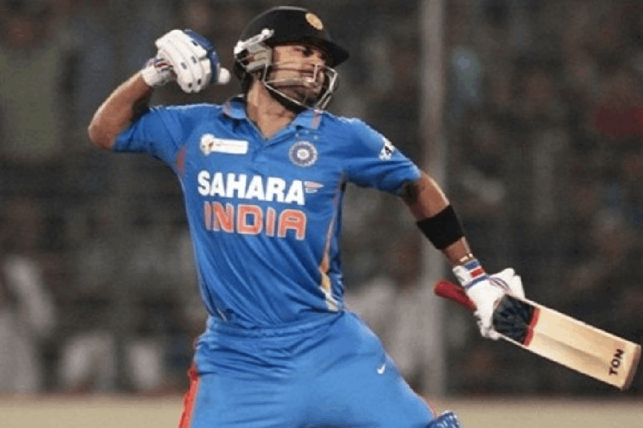 Kohli celebrates a ton against Pakistan in the 2012 Asia Cup