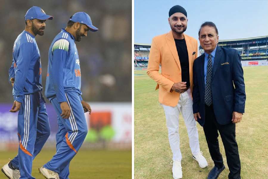 Rohit Sharma and Virat Kohli (L) | Harbhajan Singh and Sunil Gavaskar (R)
