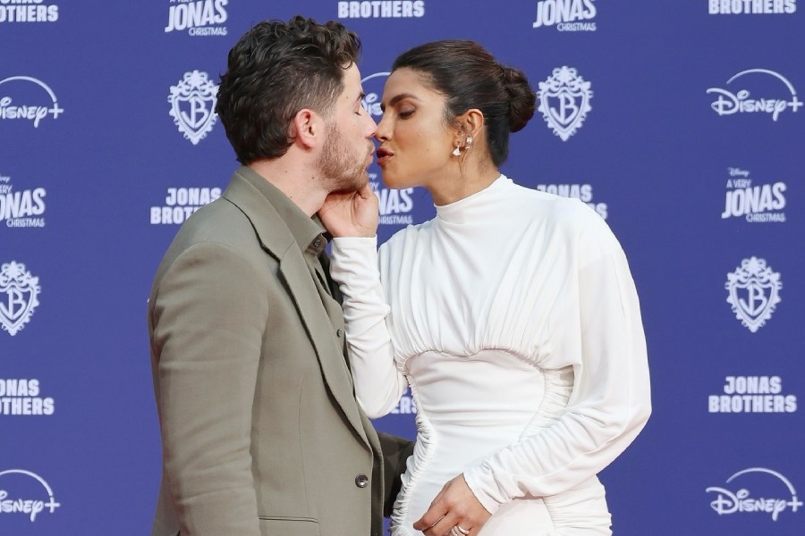 Priyanka Chopra and Nick Jonas at LA’s TCL Chinese Theatre