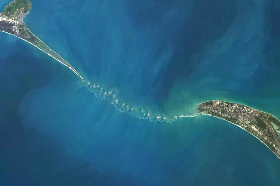 Representational image