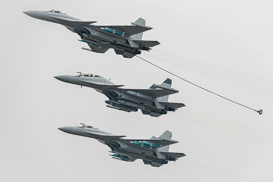 Two J-15Ts and a J-15D in Zhuhai. (Representational image)