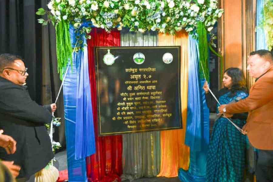 Anit Thapa (left) lays the foundation stone of the drinking water project in Kalimpong on Monday