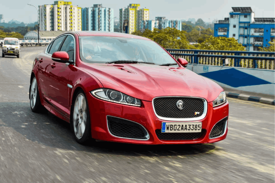 Prithveer Roychowdhury's Jaguar XF-R Supercharged V8 on Vidyasagar Setu