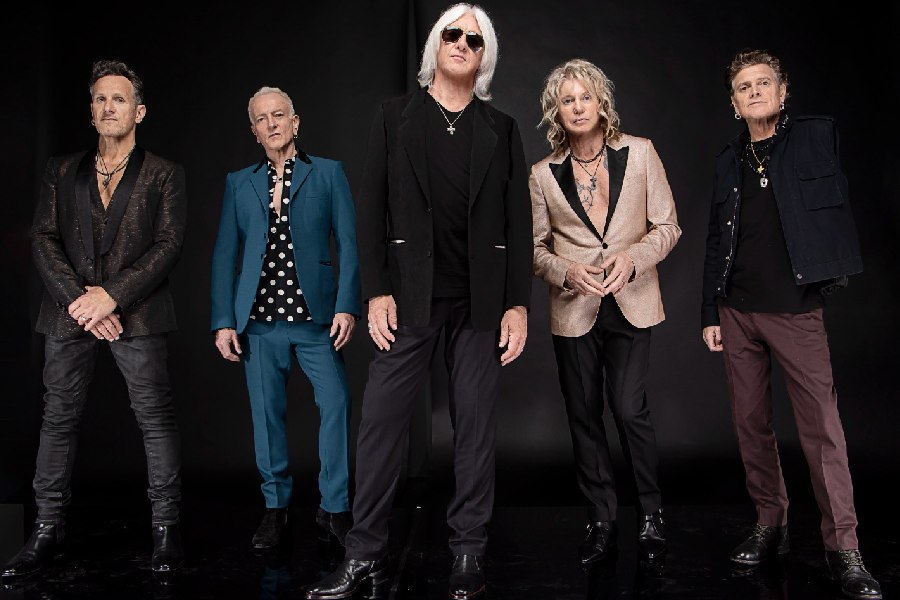 Members of Def Leppard