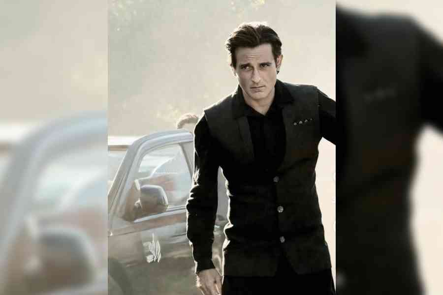 Akshaye Khanna as Rehman Dakait in Dhurandhar