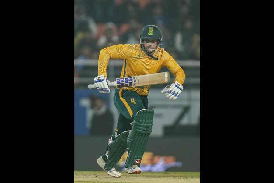 Quinton de Kock en route to his 90 in South Africa’s 51-run win over India in the second T20I in Mullanpur on Thursday.