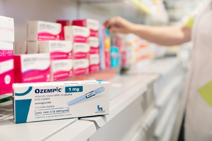 Representational image