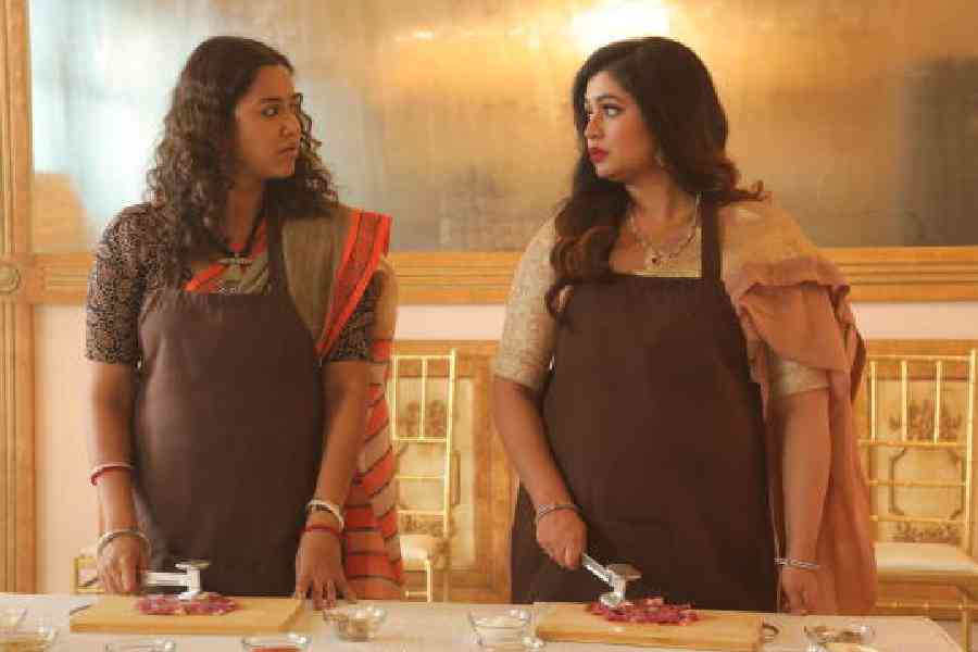 Sohini Sarkar and Ritabhari Chakraborty in Karma Korma, streaming on Hoichoi