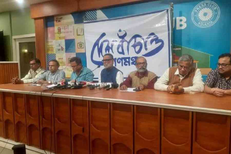 The news conference by Desh Banchao Ganamancha, a civil society forum, on            the revised ISI bill on Sunday 