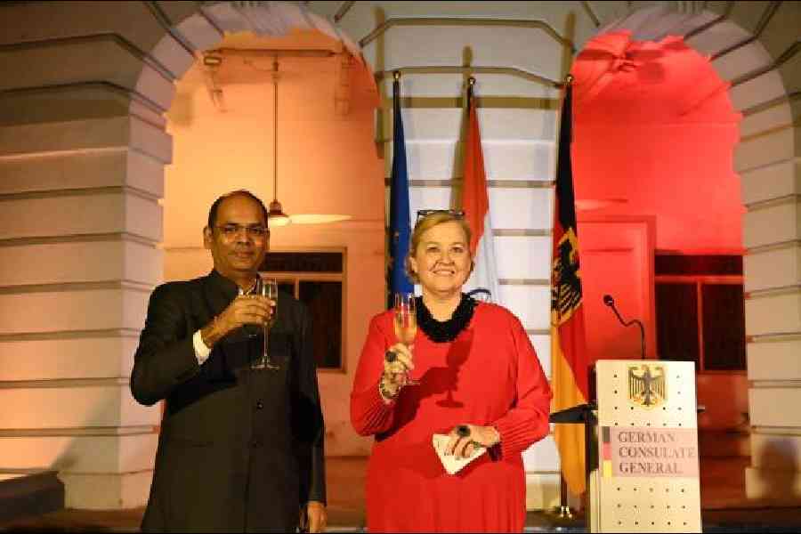 German consul general Barbara Voss raises a toast with the chief guest, health secretary Narayan Swaroop Nigam