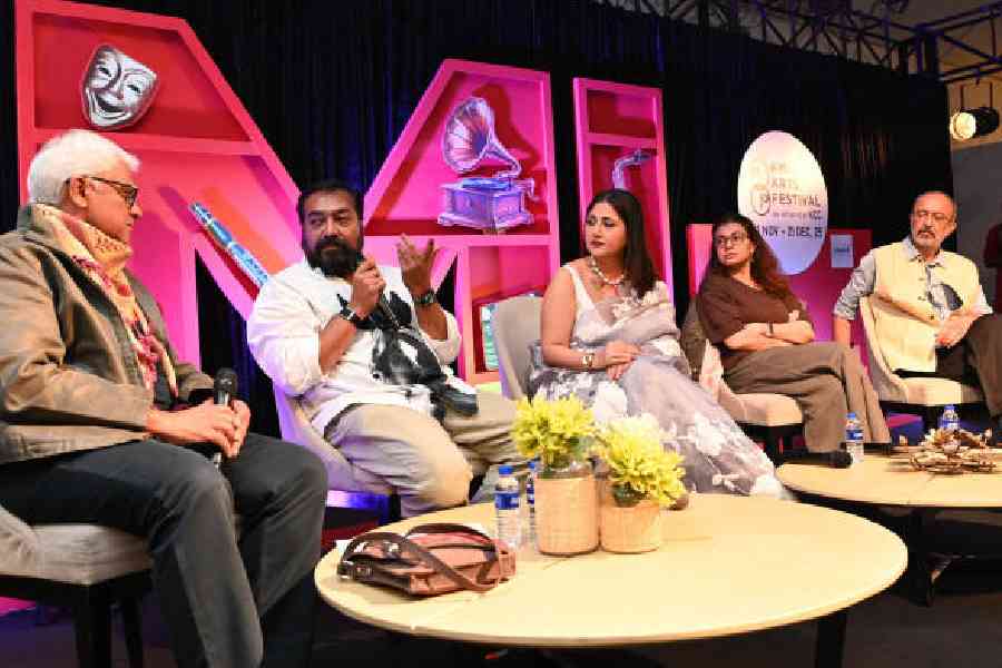 (L-R) Sudhanva Deshpande, Anurag Kashyap, Swastika Mukherjee,Alankrita Shrivastavaand Anjum Rajabali. 