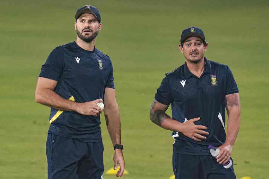 Which team will net Quinton de Kock?