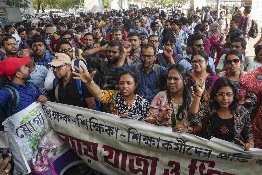 Sacked schoolteachers during a protest in Salt Lake on November 18. 