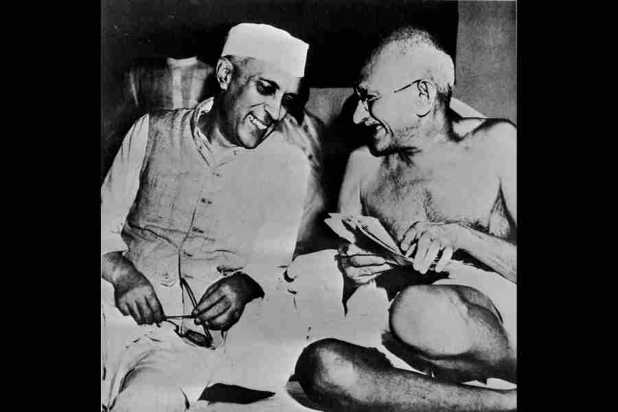 Nehru with Gandhi, Photo Copy Date: 17.9.88