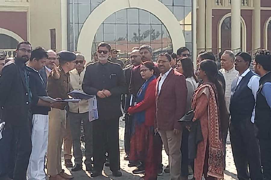 Justice Sujoy Paul, the acting Chief Justice of Calcutta High Court, visits the permanent complex of the Jalpaiguri Circuit Bench of the Calcutta High Court, in Jalpaiguri, on Saturday. 