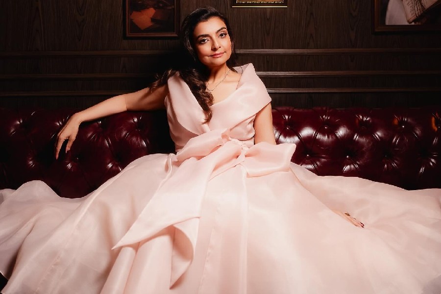 Choreographer Vaibhavi Merchant celebrated her 50th birthday on 17 December