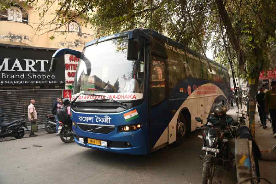 A bus from Bangladesh reaches Marquis Street            on Monday afternoon. Picture by Bishwarup Dutta
