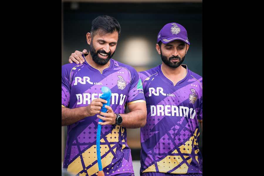 Abhishek Nayar (left) with Ajinkya Rahane during Kolkata Knight Riders’ 2025 season. Nayar has taken over as head coach for the upcoming season