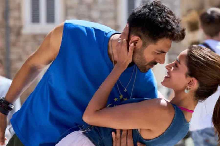 Tu Meri Main Tera Main Tera Tu Meri is playing in cinemas