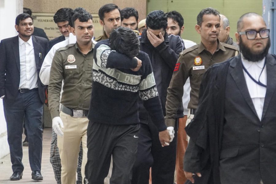 Red Fort blast case accused Adeel, Shaheen, Muzammil, Amir, Jasir, Soyab and Mufti Irfan being produced at the Patiala House Court, in New Delhi, Wednesday, Dec. 24, 2025.