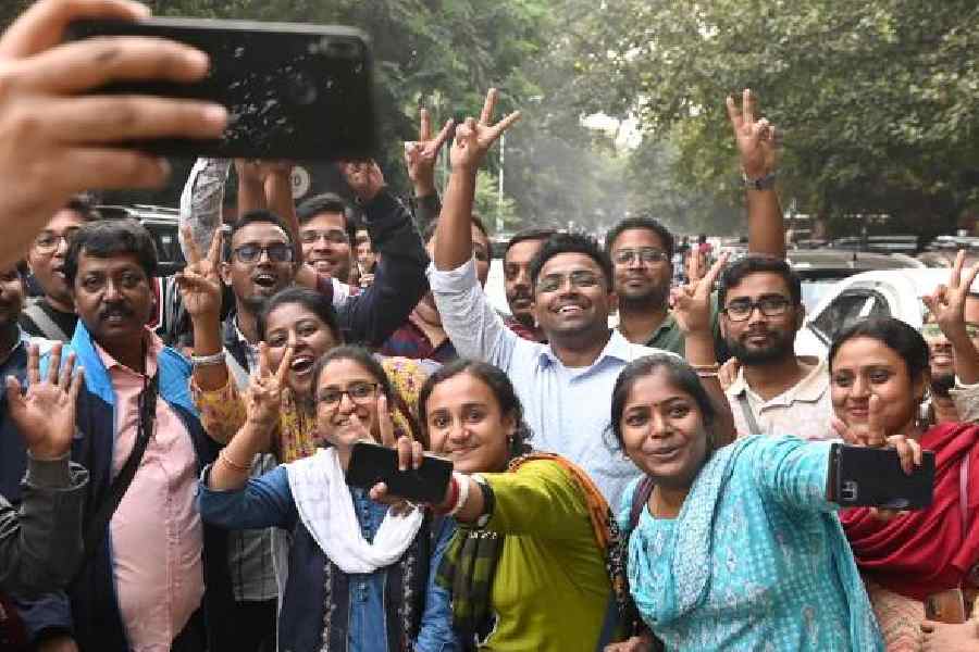 Primary teachers celebrate after the high court saved their jobs, dismissing Justice Abhijit Gangopadhyay’s 2023            order, on December 3