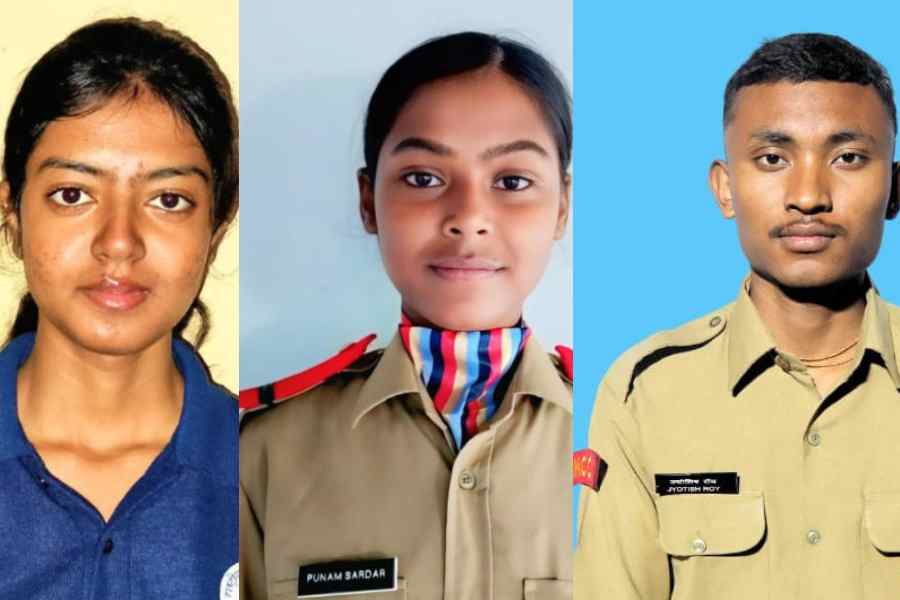 Aishwarya Sarkar, Poonam Sardar, Jyotish Roy