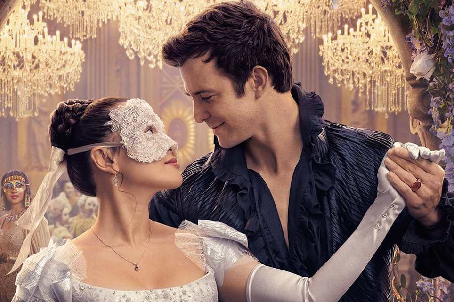 Season 4 is based on Julia Quinn’s 2001 novel An Offer from a Gentleman, the third book in the eponymous eight-book series. 