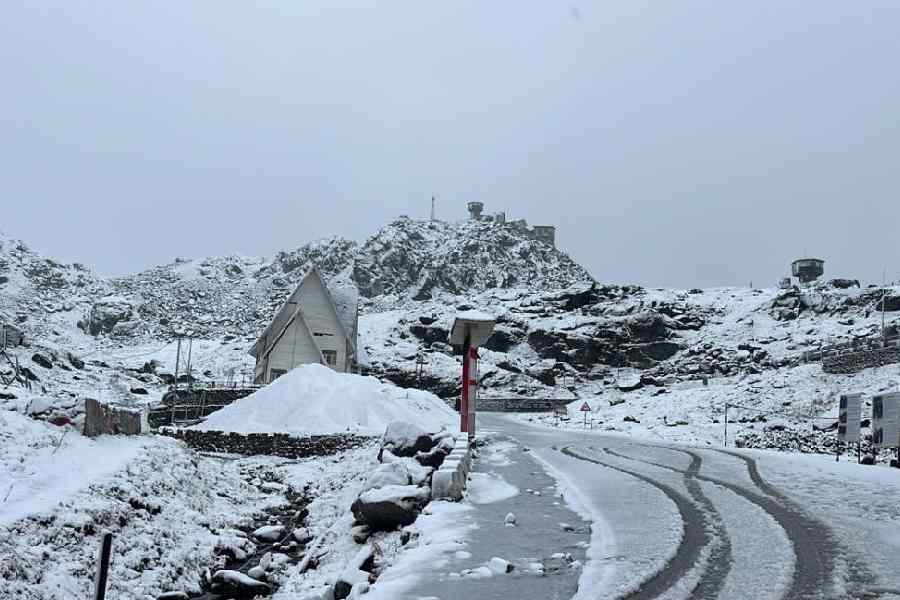 Snowfall at Nathu-la in Sikkim.
