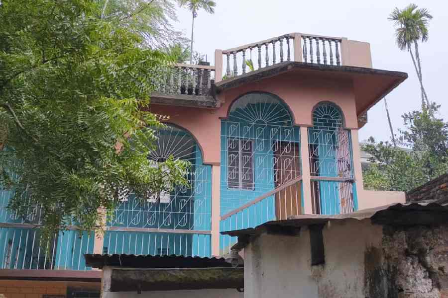 A house stands on the erstwhile ancestral land of Begum Khaleda Zia in the Nayabusty area of Jalpaiguri town. 