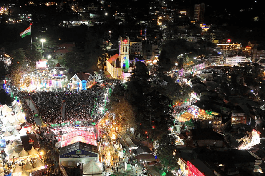An aerial view of tourists and locals gathering at the Ridge during celebration on New Year’s eve, in Shimla, Himachal Pradesh, Wednesday, Dec. 31, 2025.