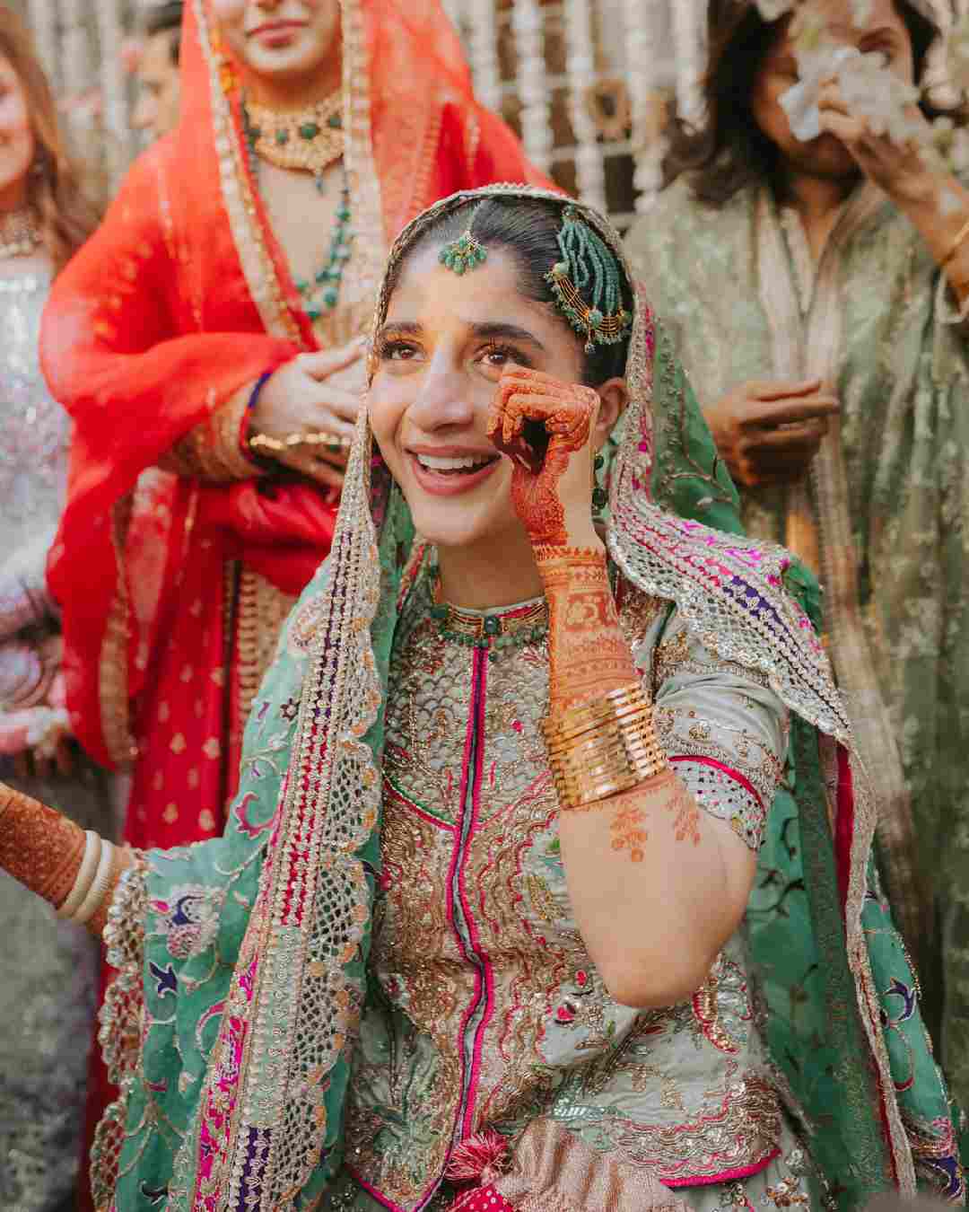Pakistani actress Mawra Hocane, who made her Bollywood debut with Sanam Teri Kasam (2016) opposite Harshvardhan Rane , tied the knot with Pakistani actor Ameer Gilani on February 5. 