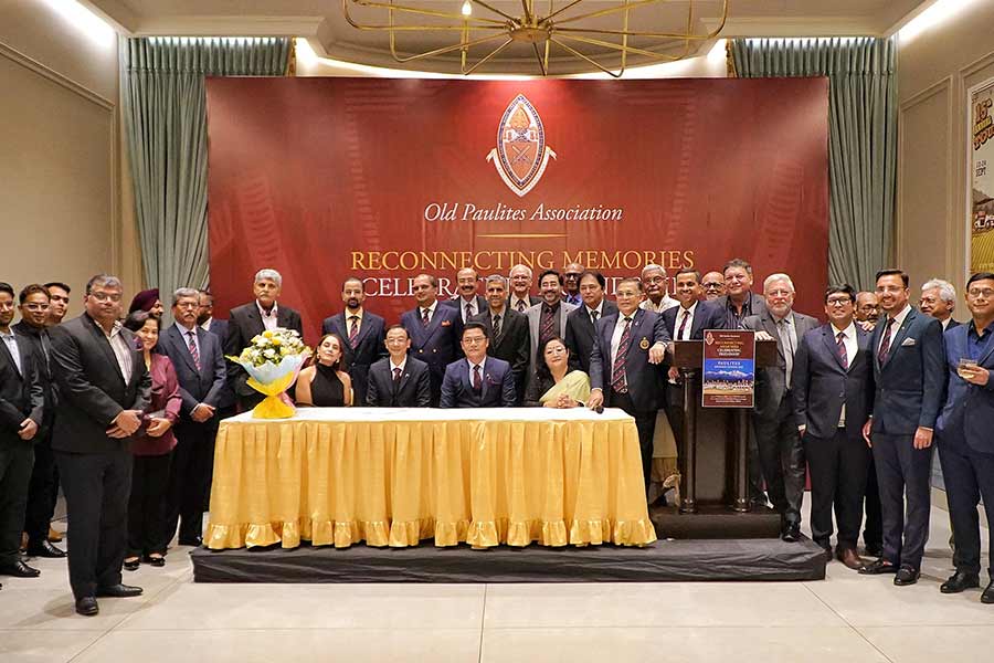 On February 7, the Old Paulite Association (OPA) — the alumni body of St. Paul’s School in Darjeeling — held its annual OPA Dinner for 2025 at the Royal Calcutta Golf Club (RCGC) in Tollygunge. The night was filled with nostalgia as Old Paulities gathered and shared their school memories, with batches across decades reuniting. A total of 150 Paulites attended the formal dinner and some were accompanied by their spouses