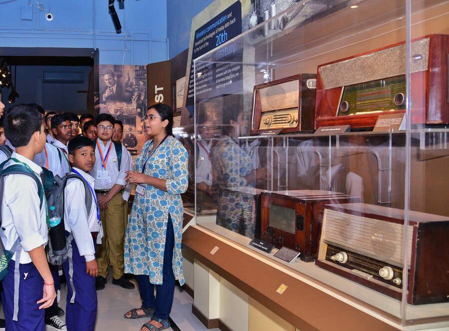 Students were taken on a guided tour of the communication gallery and an open-house quiz was held at Birla Industrial and Technological Museum to commemorate World Radio Day on Thursday 