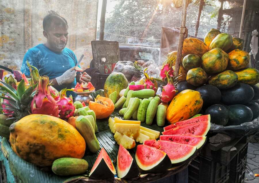 The sale of cut fruits goes unchecked in the streets of Kolkata despite the health department of Kolkata Municipal Corporation (KMC) setting guidelines for food and water safety