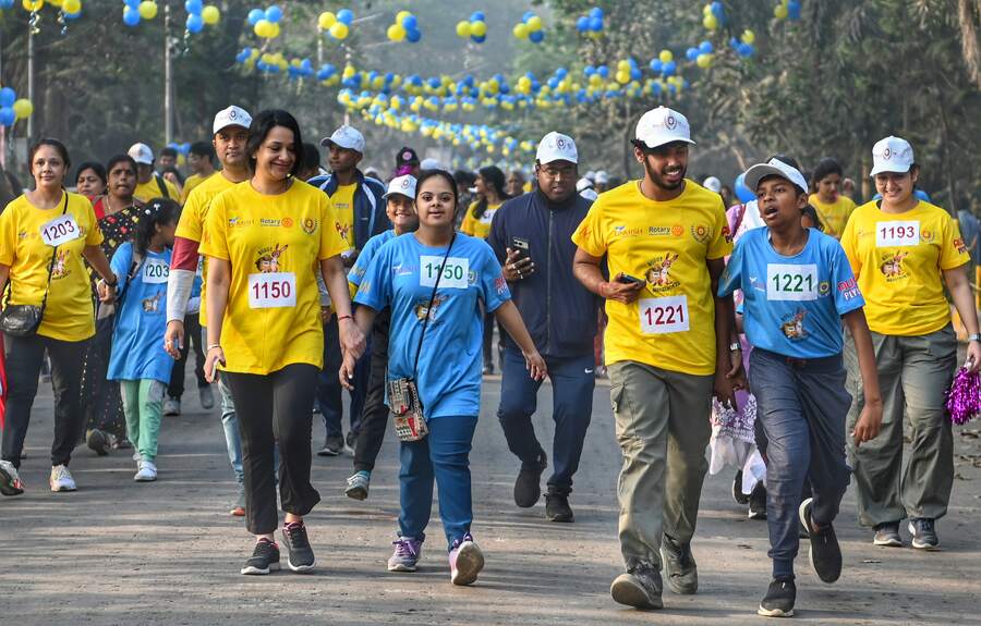 Buddy Marathon — a run for differently abled individuals by Rotary Calcutta Mahanagar, Unmish and Calcutta Police Sergeants’ Institute & Police Athletic Club — on Sunday. The run was flagged off by Kolkata Police commissioner Manoj Kumar Verma  