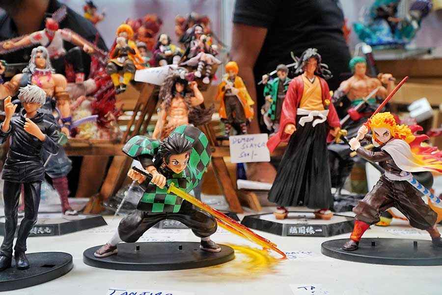 For anime lovers, Delhi-based Ruvido Caso had something for everyone — from T-shirts featuring characters from anime series like ‘Fullmetal Alchemist’, ‘Jujutsu Kaisen’ and ‘Naruto’ to action figures of fan-favorite characters like Zoro, Minato, and Nezuko
