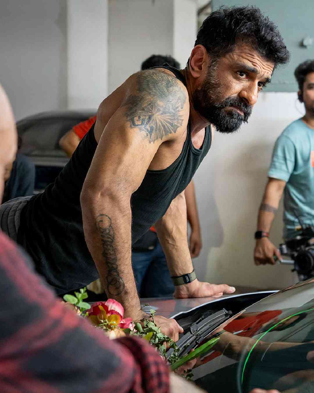 Netflix on Monday dropped fresh behind-the-scenes pictures from the sets of the Rishab Seth-directed thriller Dhoom Dhaam featuring actors Yami Gautam, Pratik Gandhi and Eijaz Khan.