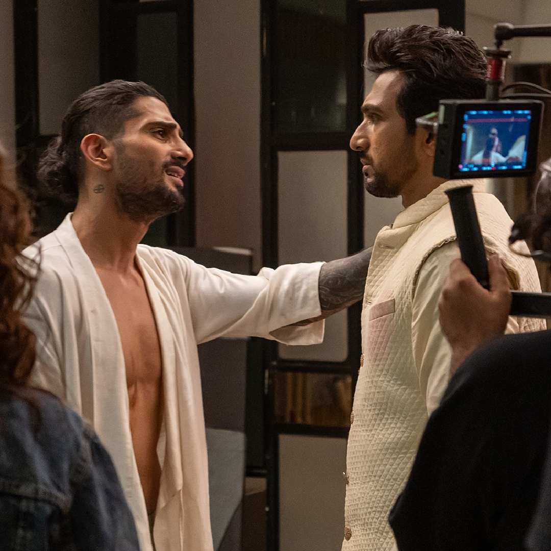 Netflix on Monday dropped fresh behind-the-scenes pictures from the sets of the Rishab Seth-directed thriller Dhoom Dhaam featuring actors Yami Gautam, Pratik Gandhi and Eijaz Khan.