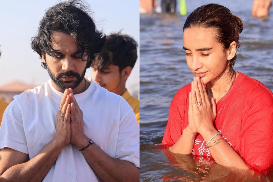 Actor-couple Rajkummar Rao and Patralekhaa visited the Mahakumbh Mela in Prayagraj for a holy dip at the Triveni Sangam. 